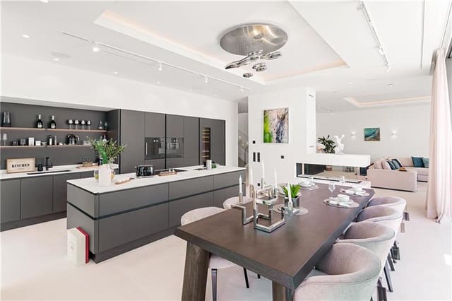 6 quarto Moradia para venda em Puerto de Andratx, Andratx com piscina garagem - 12 800 000 € (Ref: 9244311)