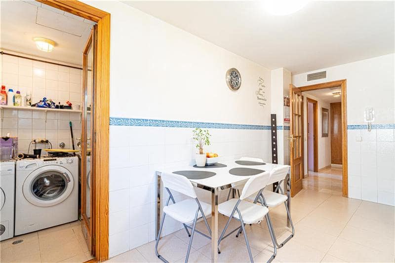 2 soveværelse Lejlighed til salg i Palma de Mallorca med swimmingpool garage - € 695.000 (Ref: 9289299)