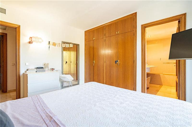 2 soveværelse Lejlighed til salg i Palma de Mallorca med swimmingpool garage - € 695.000 (Ref: 9289299)