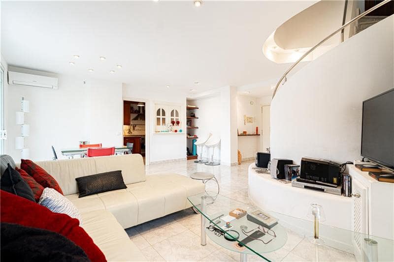 3 soveværelse Strandlejlighed til salg i Palma de Mallorca - € 695.000 (Ref: 9301685)