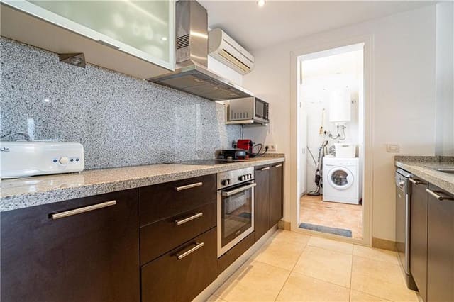 1 makuuhuone Huoneisto myytävänä paikassa Llucmajor mukana uima-altaan - 367 500 € (Ref: 9331114)