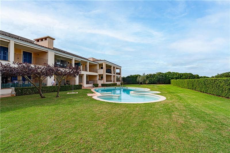 1 bedroom Apartment for sale in Llucmajor with pool - € 367,500 (Ref: 9331114)