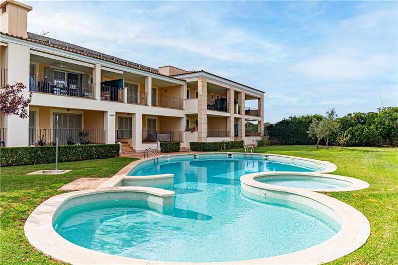 1 bedroom Apartment for sale in Llucmajor with pool - € 367,500 (Ref: 9331114)