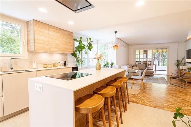 Apartamento de 2 habitaciones en Son Armadans, Palma de Mallorca en venta con piscina garaje - 850.000 € (Ref: 9335538)