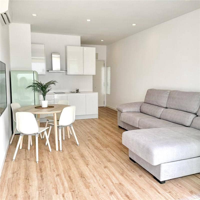 Apartamento de Praia para venda em Alcudia - 330 000 € (Ref: 9338703)