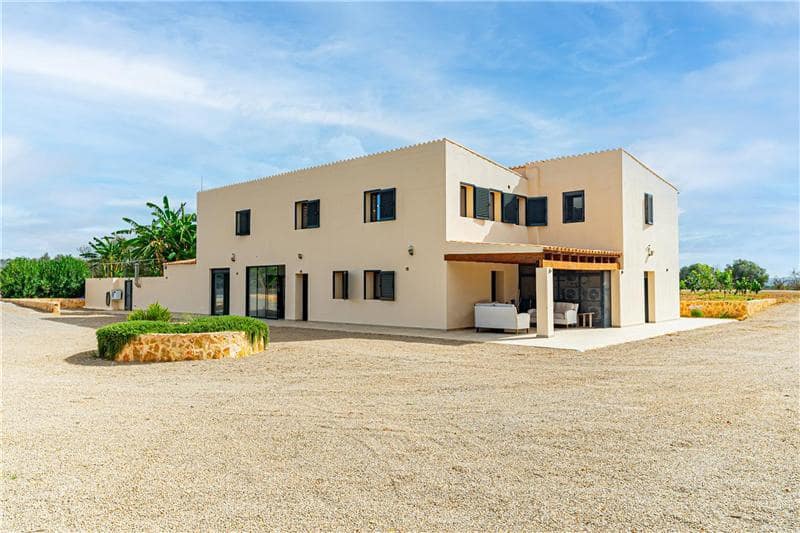 5 sypialnia Finka/Dom wiejski na sprzedaż w Campos z basenem - 3 150 000 € (Ref: 9339124)