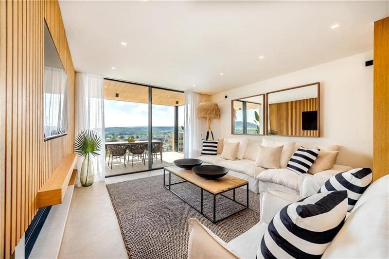 4 sypialnia Penthouse na sprzedaż w Calvia z basenem garażem - 1 970 000 € (Ref: 9343772)