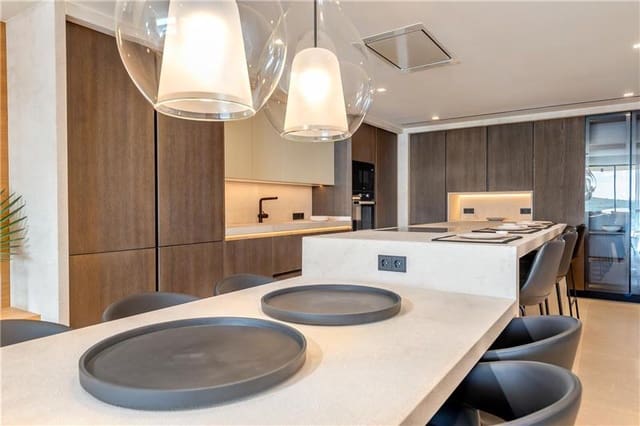 4 sypialnia Penthouse na sprzedaż w Santa Ponsa, Calvià z basenem garażem - 1 970 000 € (Ref: 9343772)