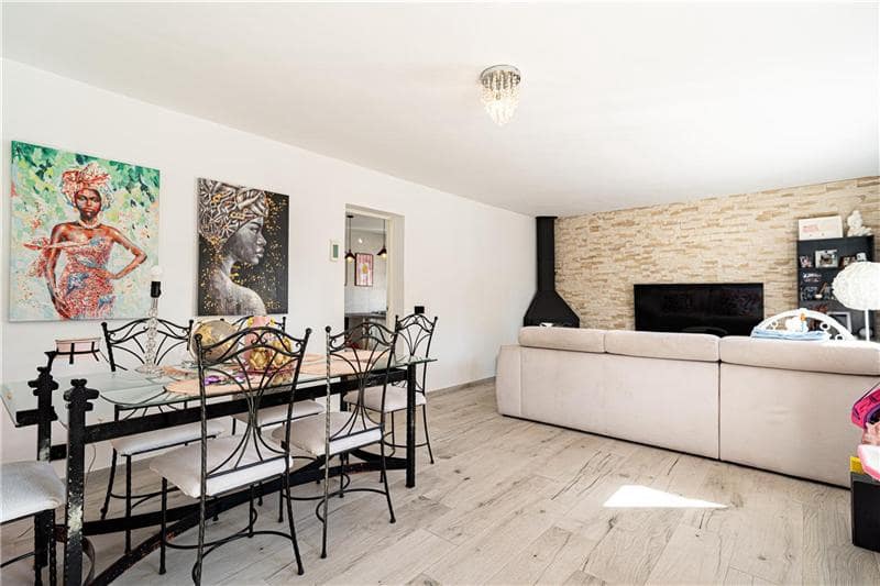 4 soveværelse Villa til salg i Palma de Mallorca med garage - € 945.000 (Ref: 9348411)