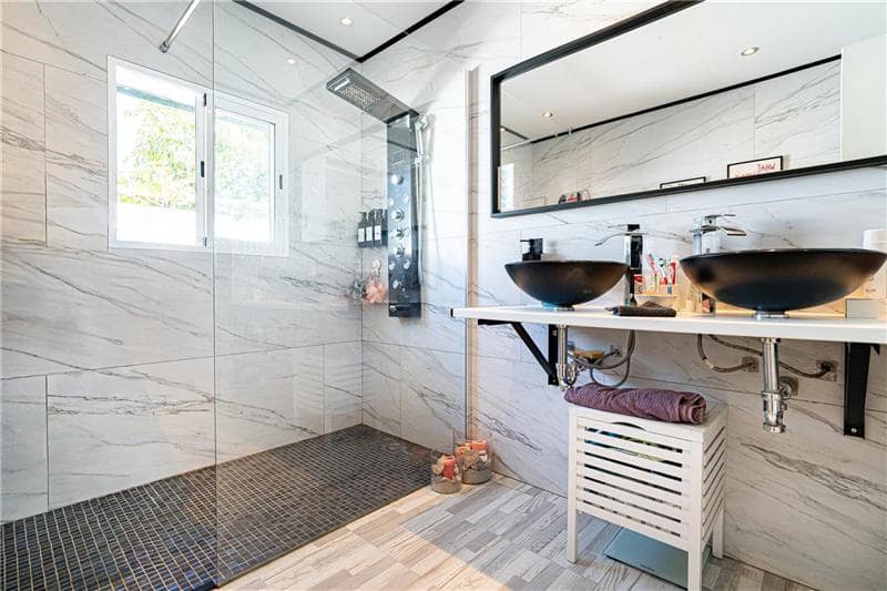 4 soveværelse Villa til salg i Palma de Mallorca med garage - € 945.000 (Ref: 9348411)