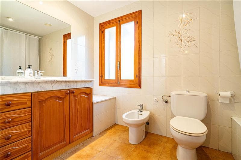 4 soverom Villa til salgs i Marratxi med garasje - € 960 000 (Ref: 9378227)