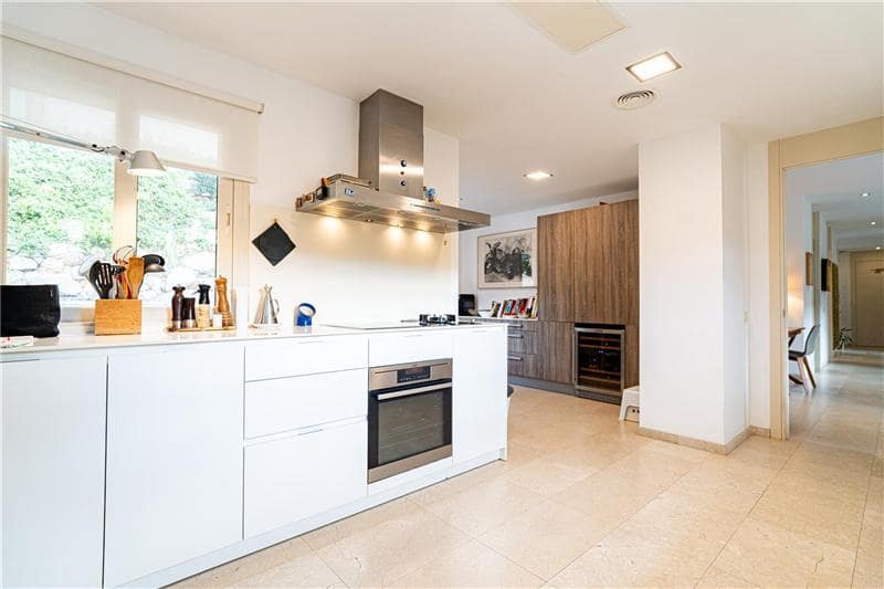 4 Zimmer Apartment zu verkaufen in Palma de Mallorca mit Pool Garage - 1.500.000 € (Ref: 9388454)