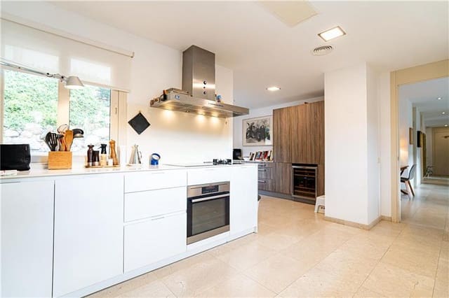 4 Zimmer Apartment zu verkaufen in Palma de Mallorca mit Pool Garage - 1.500.000 € (Ref: 9388454)