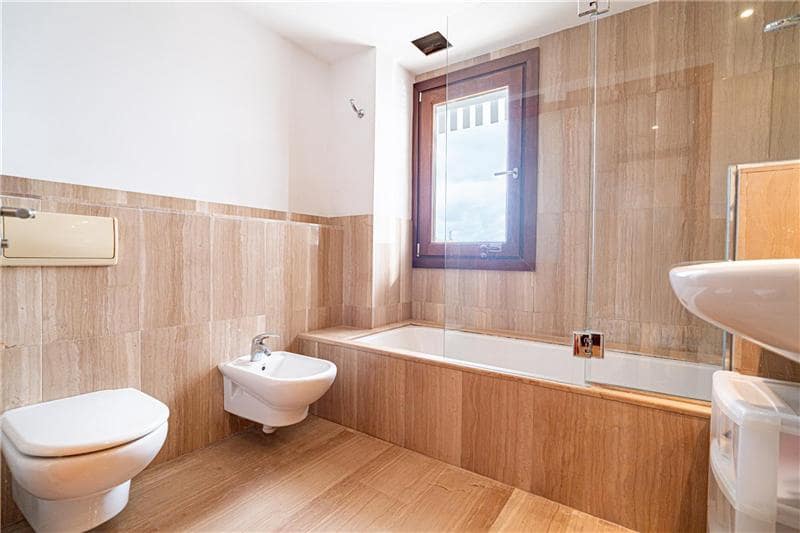 3 soveværelse Lejlighed til salg i Palma de Mallorca med garage - € 1.600.000 (Ref: 9396675)