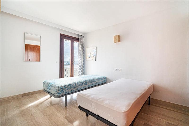 3 soveværelse Lejlighed til salg i Palma de Mallorca med garage - € 1.600.000 (Ref: 9396675)