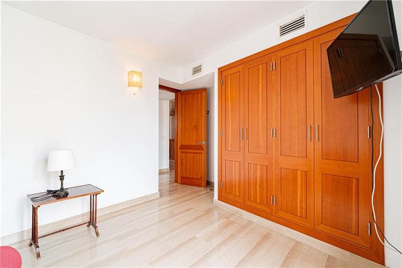 3 soveværelse Lejlighed til salg i Palma de Mallorca med garage - € 1.600.000 (Ref: 9396675)