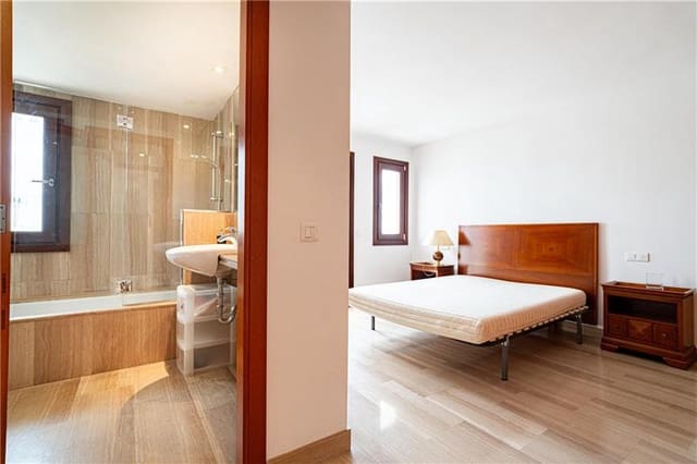 3 quarto Apartamento para venda em Nou Llevant, Palma de Mallorca com garagem - 1 600 000 € (Ref: 9396675)