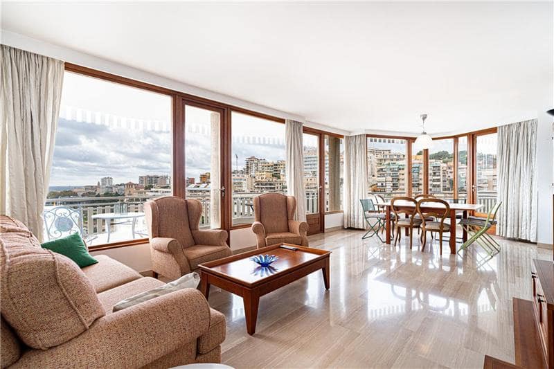 3 soveværelse Lejlighed til salg i Palma de Mallorca med garage - € 1.600.000 (Ref: 9396675)