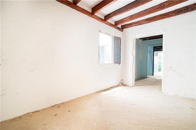Byggetomt til salgs i Plaça dels Patins, Palma de Mallorca - € 617 143 (Ref: 9411302)