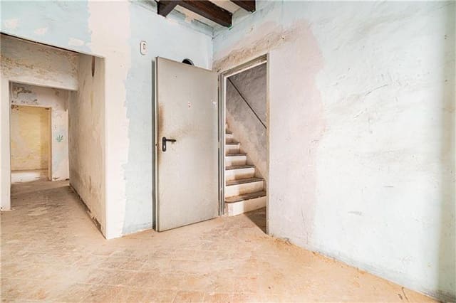 Byggetomt til salgs i Plaça dels Patins, Palma de Mallorca - € 617 143 (Ref: 9411302)