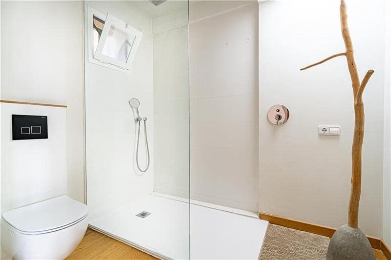 3 quarto Penthouse para venda em Palma de Mallorca com piscina garagem - 820 000 € (Ref: 9420030)