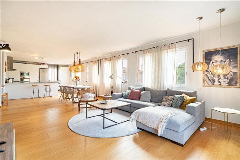 3 quarto Penthouse para venda em Palma de Mallorca com piscina garagem - 820 000 € (Ref: 9420030)