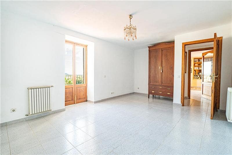 8 slaapkamer Villa te koop in Campanet - € 2.500.000 (Ref: 9432420)