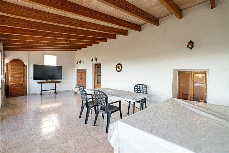 8 slaapkamer Villa te koop in Campanet - € 2.500.000 (Ref: 9432420)