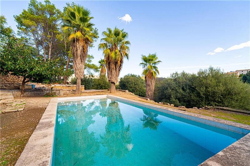 8 slaapkamer Villa te koop in Campanet - € 2.500.000 (Ref: 9432420)