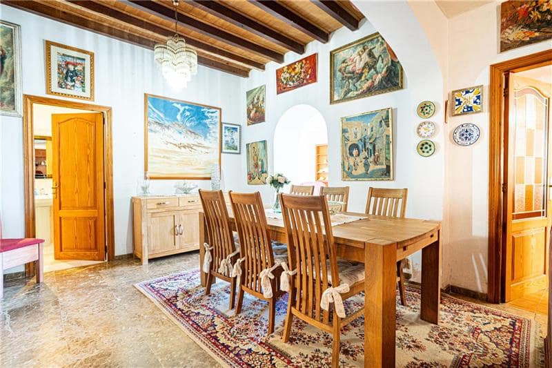 8 slaapkamer Villa te koop in Campanet - € 2.500.000 (Ref: 9432420)