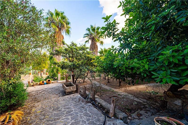 8 slaapkamer Villa te koop in Campanet - € 2.500.000 (Ref: 9432420)