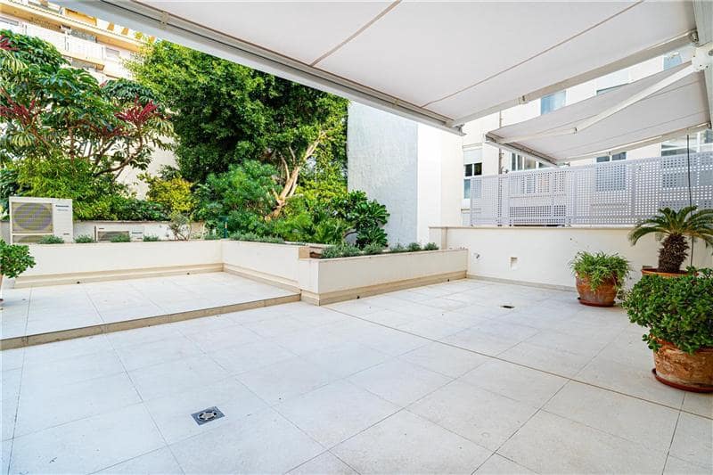 2 slaapkamer Appartement te koop in Palma de Mallorca met garage - € 477.500 (Ref: 9435991)