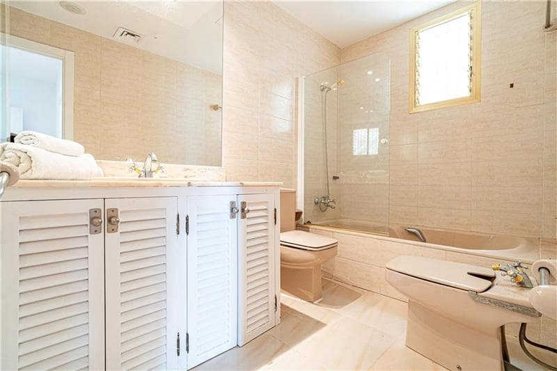 4 sovrum Lägenhet till salu i Palma de Mallorca med garage - 1 347 190 € (Ref: 9468961)