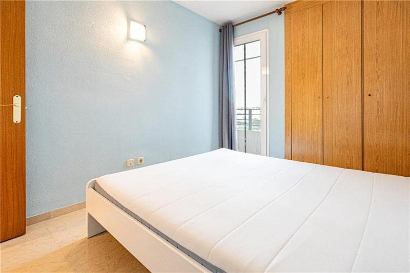 3 bedroom Beach Apartment for sale in Palma de Mallorca with pool garage - € 695,000 (Ref: 9502715)