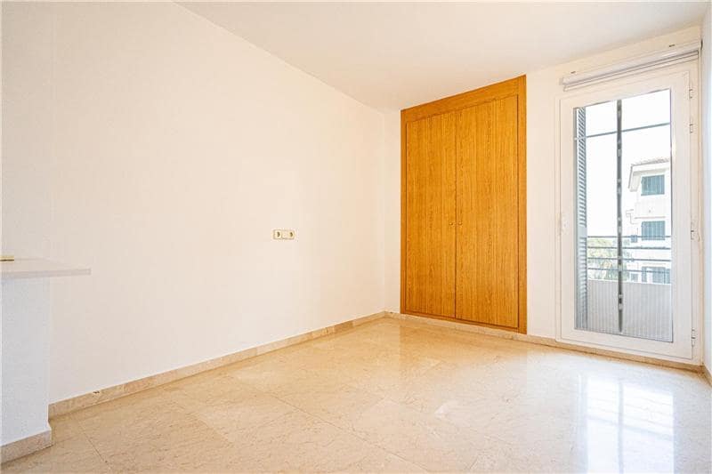 3 bedroom Beach Apartment for sale in Palma de Mallorca with pool garage - € 695,000 (Ref: 9502715)