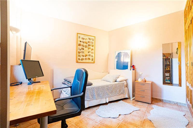 4 Zimmer Villa zu verkaufen in Bunyola mit Pool Garage - 1.250.000 € (Ref: 9502994)