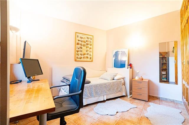 4 Zimmer Villa zu verkaufen in Bunyola mit Pool Garage - 1.250.000 € (Ref: 9502994)