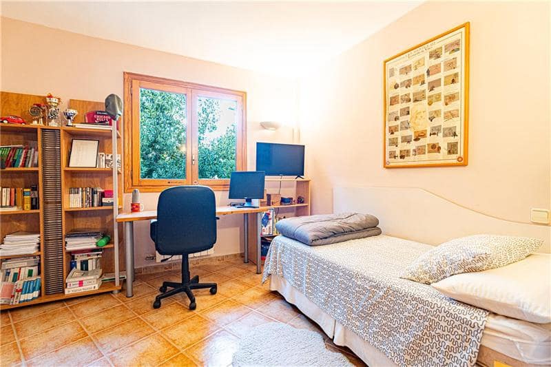 4 Zimmer Villa zu verkaufen in Bunyola mit Pool Garage - 1.250.000 € (Ref: 9502994)