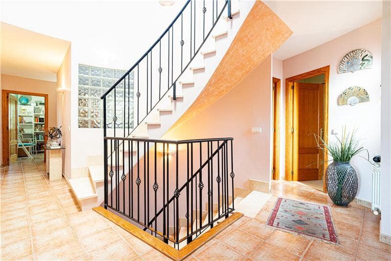 4 Zimmer Villa zu verkaufen in Bunyola mit Pool Garage - 1.250.000 € (Ref: 9502994)