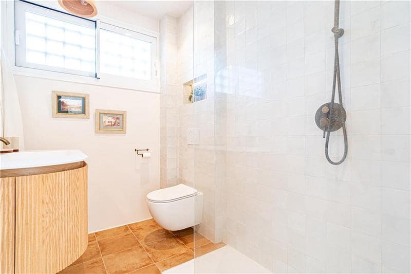 2 bedroom Beach Apartment for sale in Calvia - € 550,000 (Ref: 9509425)