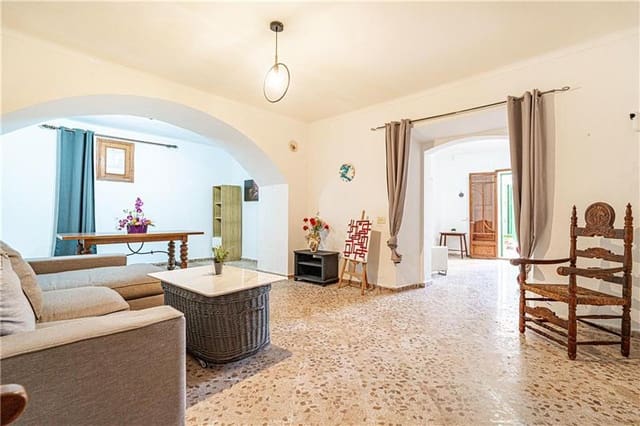 5 sypialnia Dom blizniak na sprzedaż w Petra z garażem - 450 000 € (Ref: 9515872)