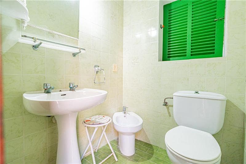 5 sypialnia Dom blizniak na sprzedaż w Petra z garażem - 450 000 € (Ref: 9515872)