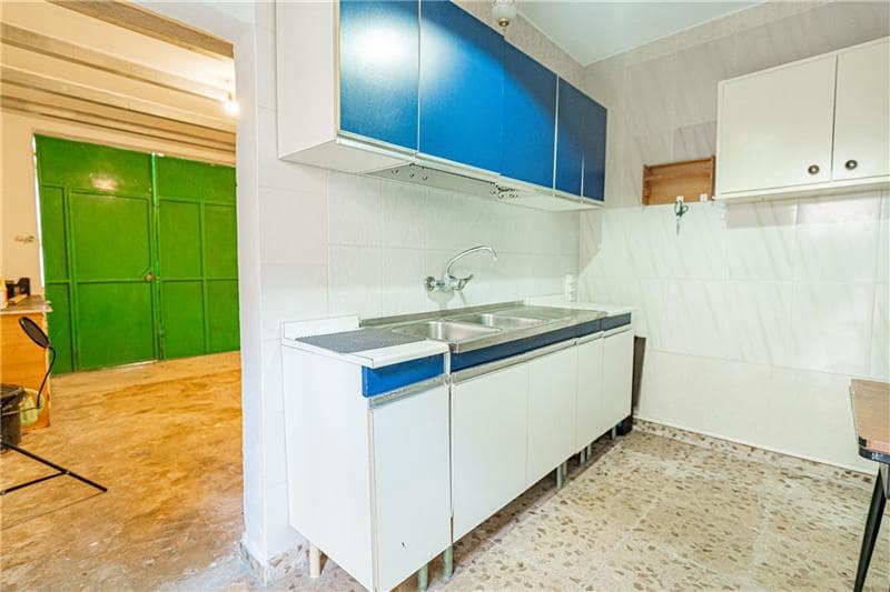 5 sypialnia Dom blizniak na sprzedaż w Petra z garażem - 450 000 € (Ref: 9515872)