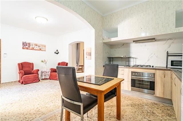 5 sypialnia Dom blizniak na sprzedaż w Petra z garażem - 450 000 € (Ref: 9515872)