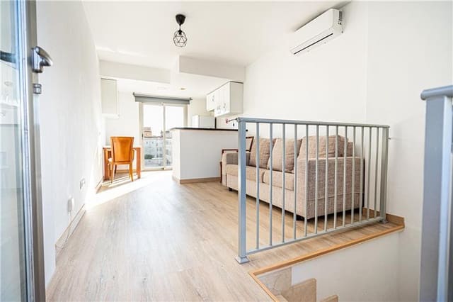 1 soveværelse Strandlejlighed til salg i Es Molinar / El Molinar, Palma de Mallorca - € 395.000 (Ref: 9516315)