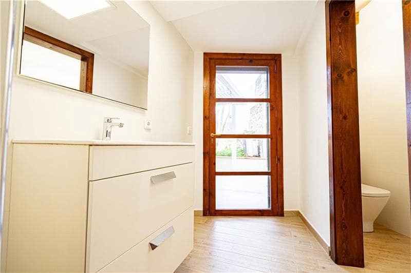 4 bedroom Apartment for sale in Santa Eugenia - € 565,000 (Ref: 9603280)