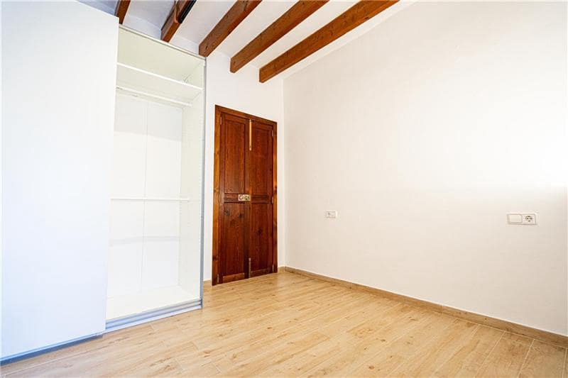 4 bedroom Apartment for sale in Santa Eugenia - € 565,000 (Ref: 9603280)