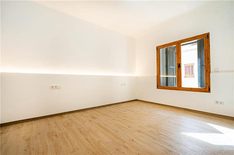 4 bedroom Apartment for sale in Santa Eugenia - € 565,000 (Ref: 9603280)