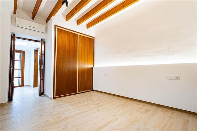 4 quarto Apartamento para venda em Santa Eugènia - 565 000 € (Ref: 9603280)