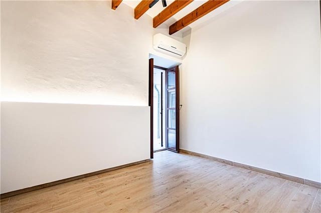 4 quarto Apartamento para venda em Santa Eugènia - 565 000 € (Ref: 9603280)